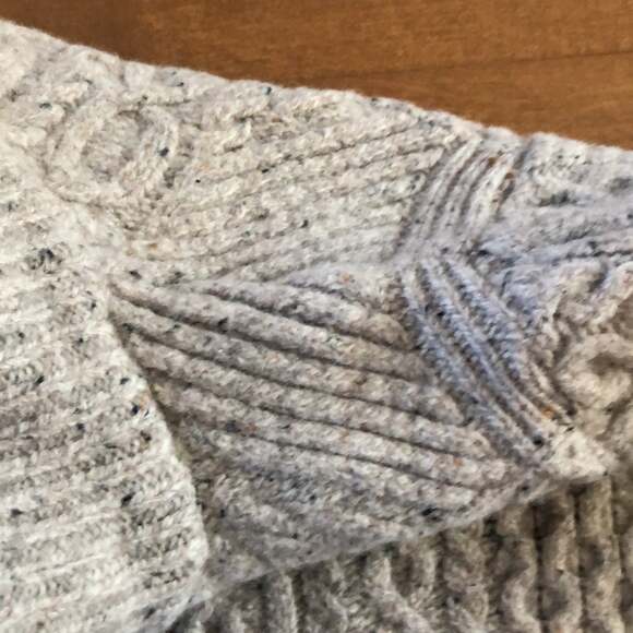 Aran Crafts Irish cable crewneck with 4 front buttons & pockets size XS - Picture 10 of 11